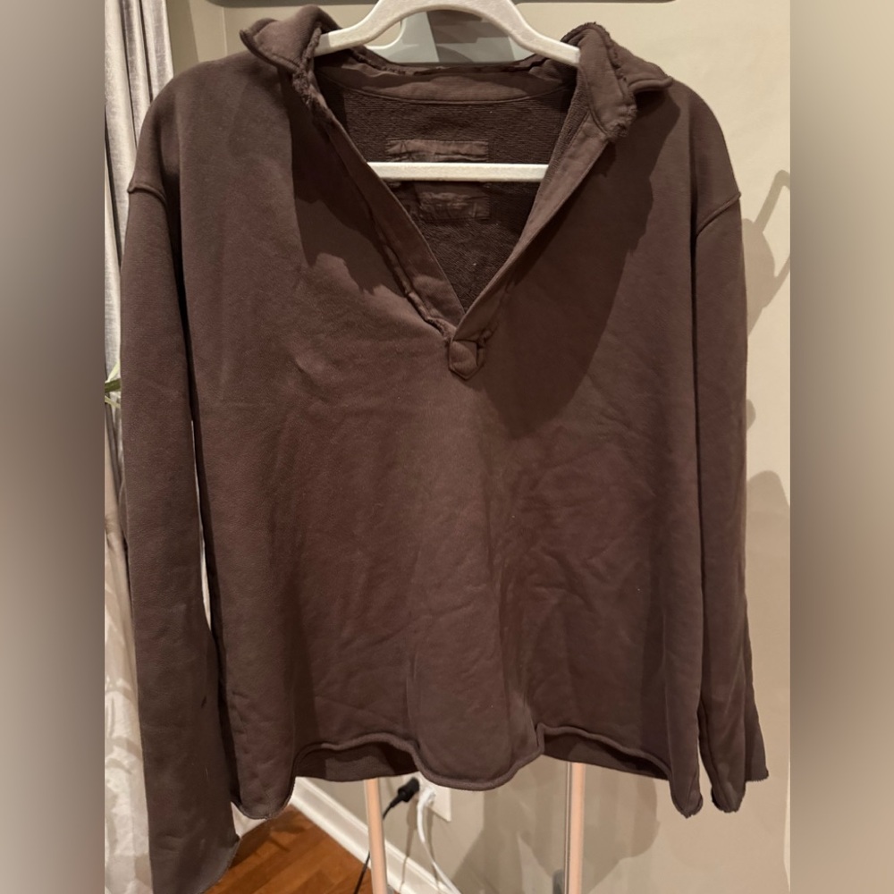 Frank & Eileen - Patrick in Popover Henley in Irish Chocolate - Picture 2 of 9